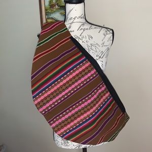 Hippie crossing bag. In great condition.